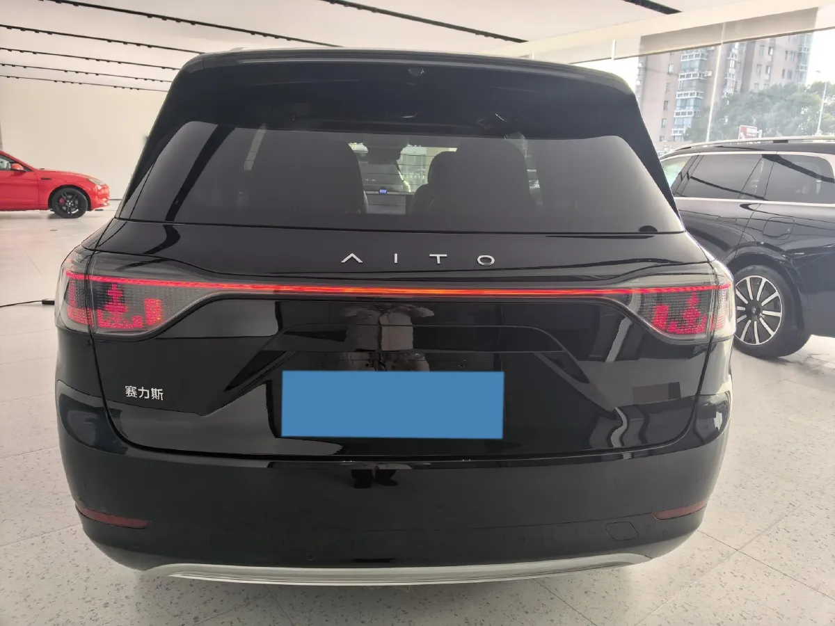 2024 AITO AITO M9 1.5T 152HP L4 REEV 42KWH,autocango,china used car exporter,china ev exporter,chinese used car exporter,chinese used ev exporter
