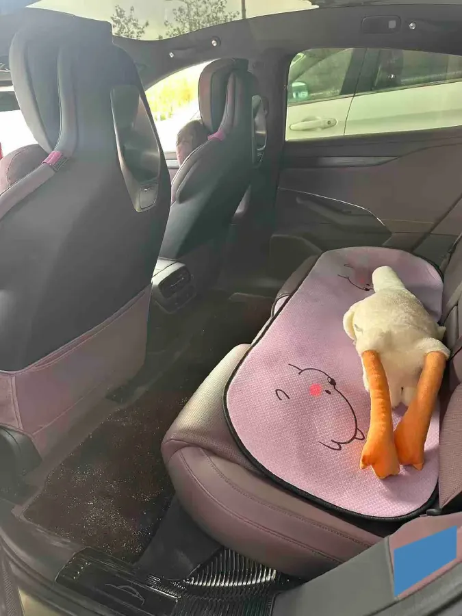 2024 MI SU7 BEV 94.3KWH,autocango,china used car exporter,china ev exporter,chinese used car exporter,chinese used ev exporter