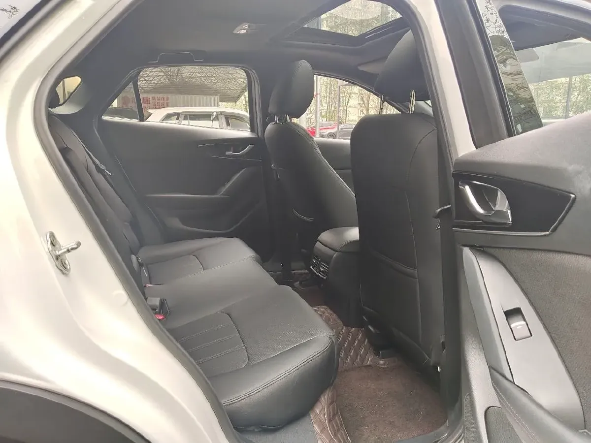 2021 Mazda CX-4 2.0L 158HP L4 6AT,autocango,china used car exporter,china ev exporter,chinese used car exporter,chinese used ev exporter