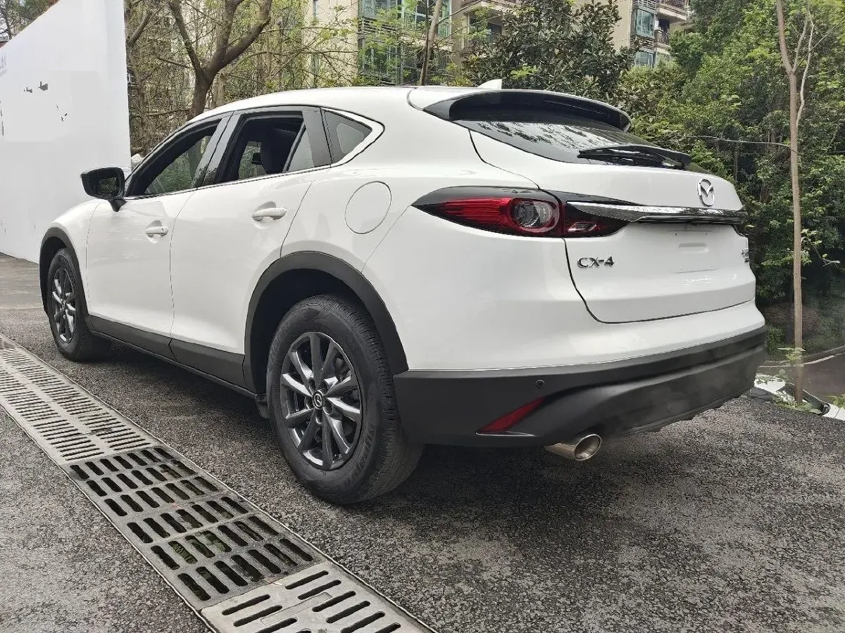 2021 Mazda CX-4 2.0L 158HP L4 6AT,autocango,china used car exporter,china ev exporter,chinese used car exporter,chinese used ev exporter