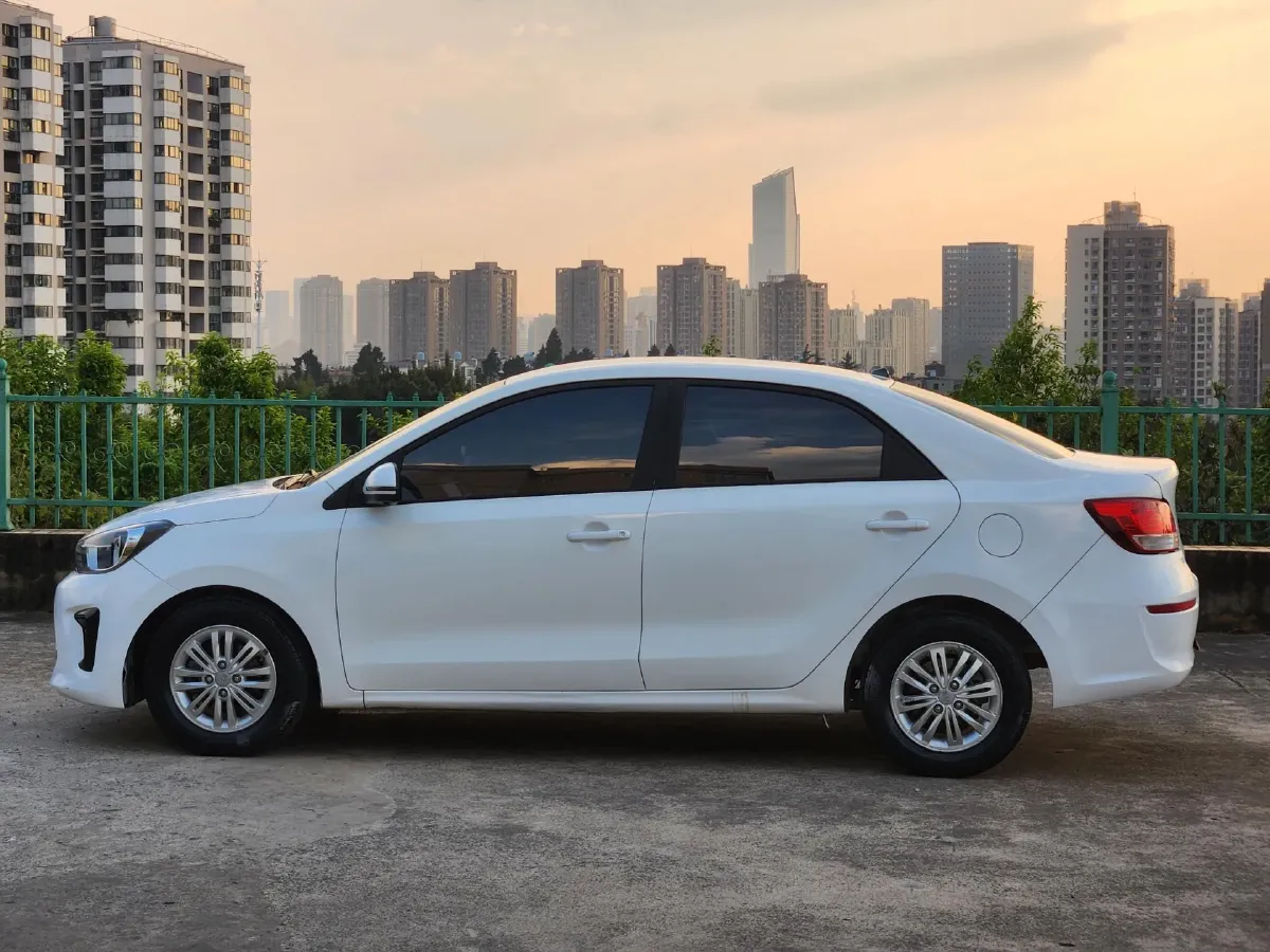 2017 Kia Pegas 1.4L 95HP L4 5MT,autocango,china used car exporter,china ev exporter,chinese used car exporter,chinese used ev exporter