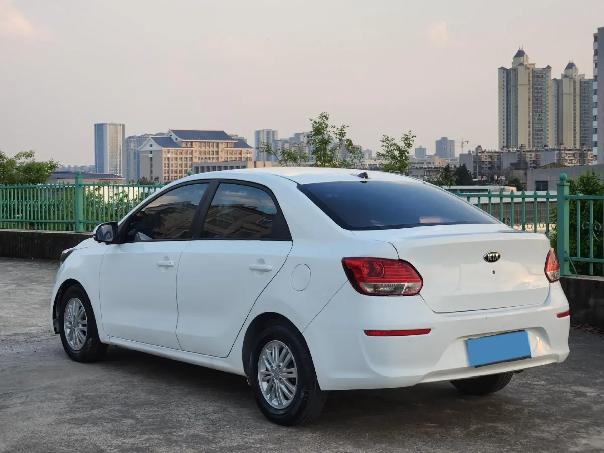 2017 Kia Pegas 1.4L 95HP L4 5MT,autocango,china used car exporter,china ev exporter,chinese used car exporter,chinese used ev exporter