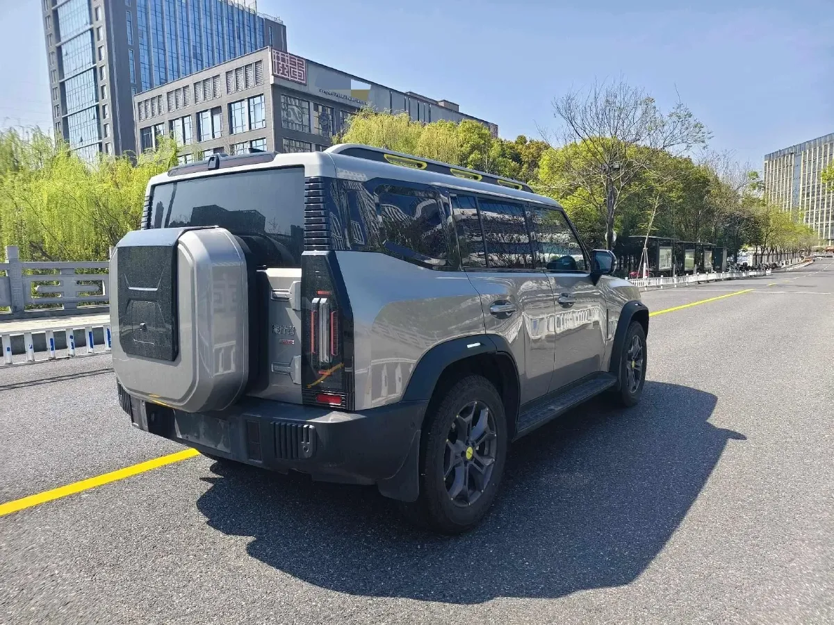 2024 Jetour Traveller 2.0T 254HP L4 7DCT,autocango,china used car exporter,china ev exporter,chinese used car exporter,chinese used ev exporter