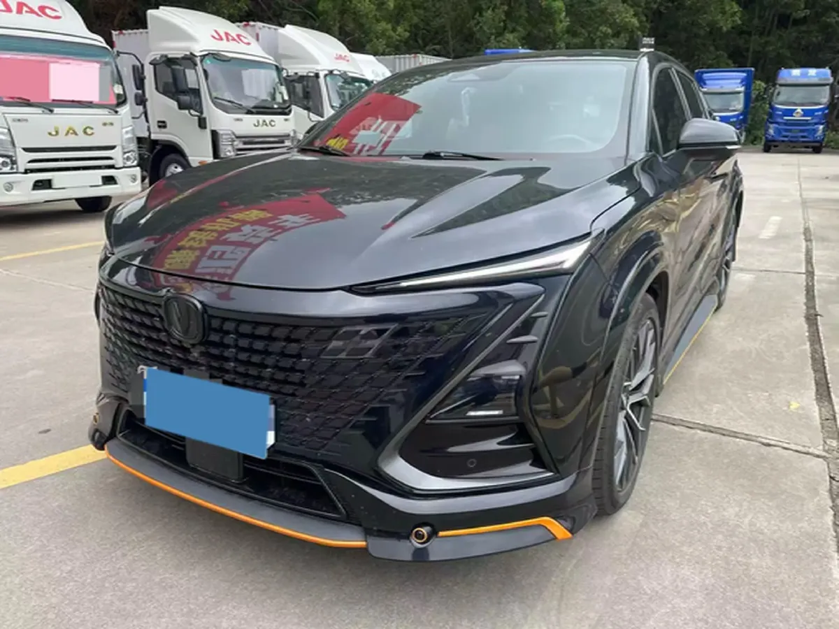 2022 ChangAn UNI-T 1.5T 188HP L4 7DCT,autocango,china used car exporter,china ev exporter,chinese used car exporter,chinese used ev exporter