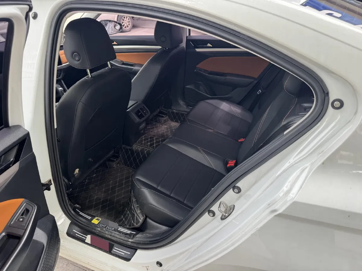 2023 Volkswagen Bora 1.2T 116HP L4 7DCT,autocango,china used car exporter,china ev exporter,chinese used car exporter,chinese used ev exporter