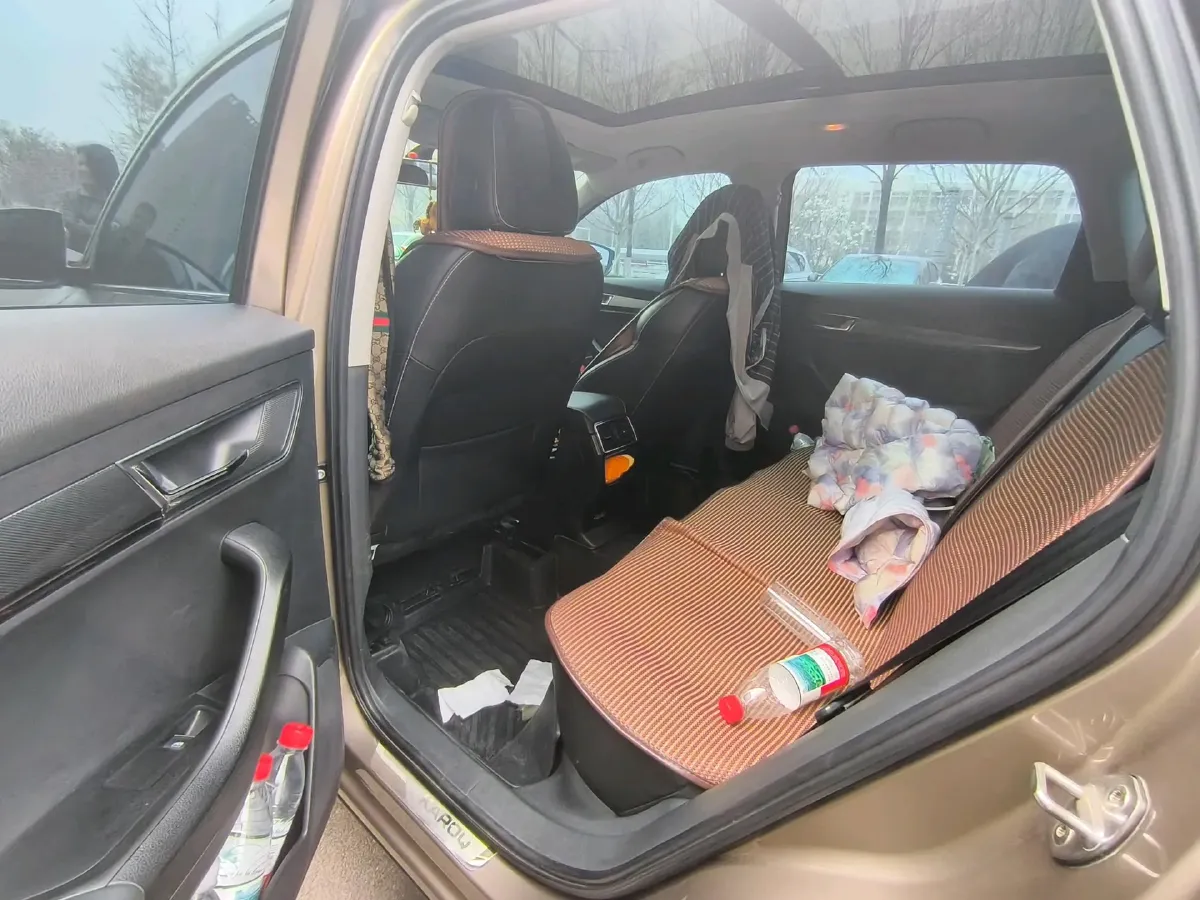 2018 Skoda Octavia 1.4T 150HP L4 7DCT,autocango,china used car exporter,china ev exporter,chinese used car exporter,chinese used ev exporter