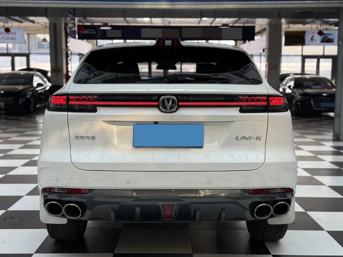 2021 ChangAn UNI-K 2.0T 233HP L4 8AT,autocango,china used car exporter,china ev exporter,chinese used car exporter,chinese used ev exporter