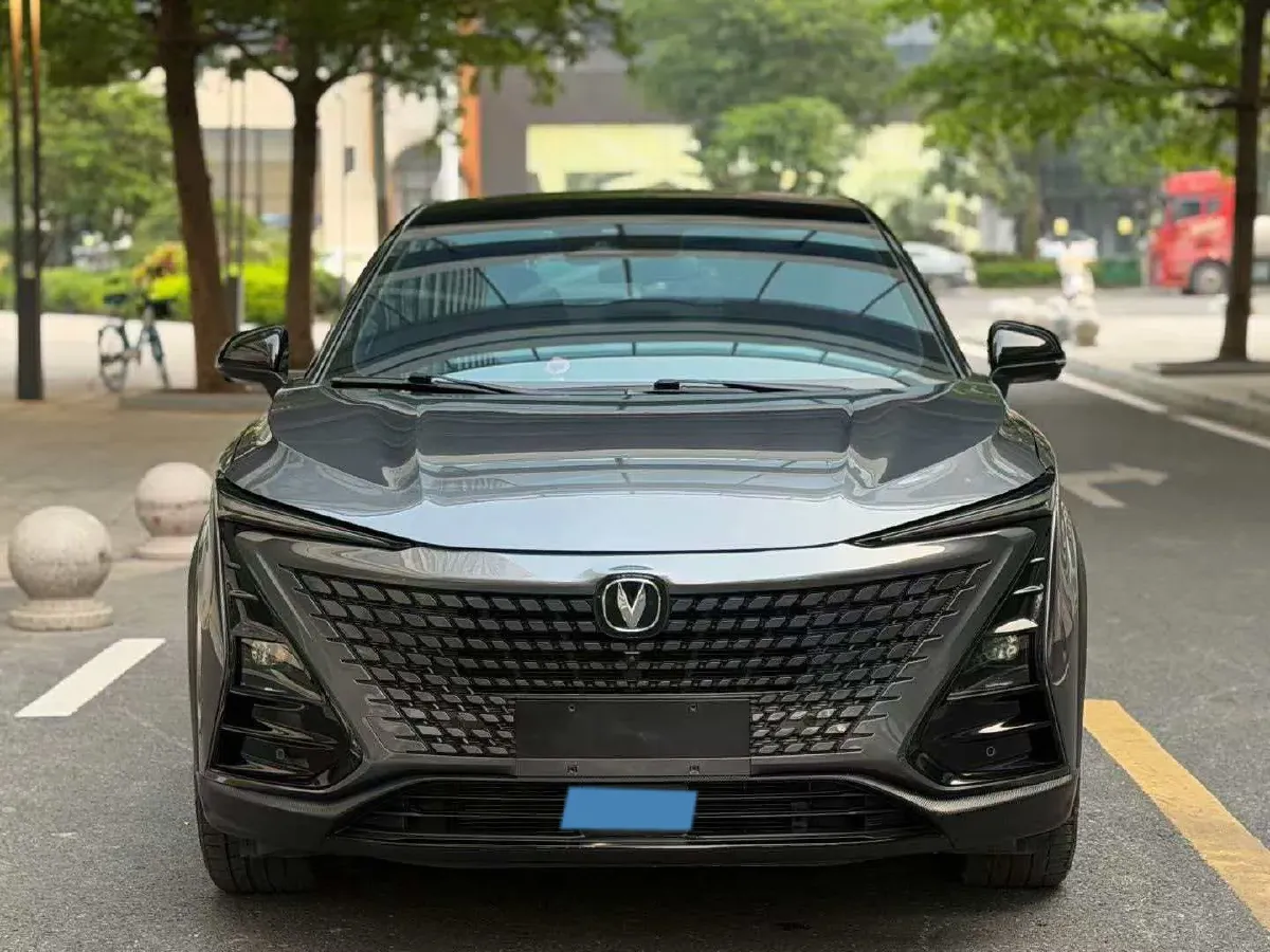 2022 ChangAn UNI-T 2.0T 233HP L4 8AT,autocango,china used car exporter,china ev exporter,chinese used car exporter,chinese used ev exporter