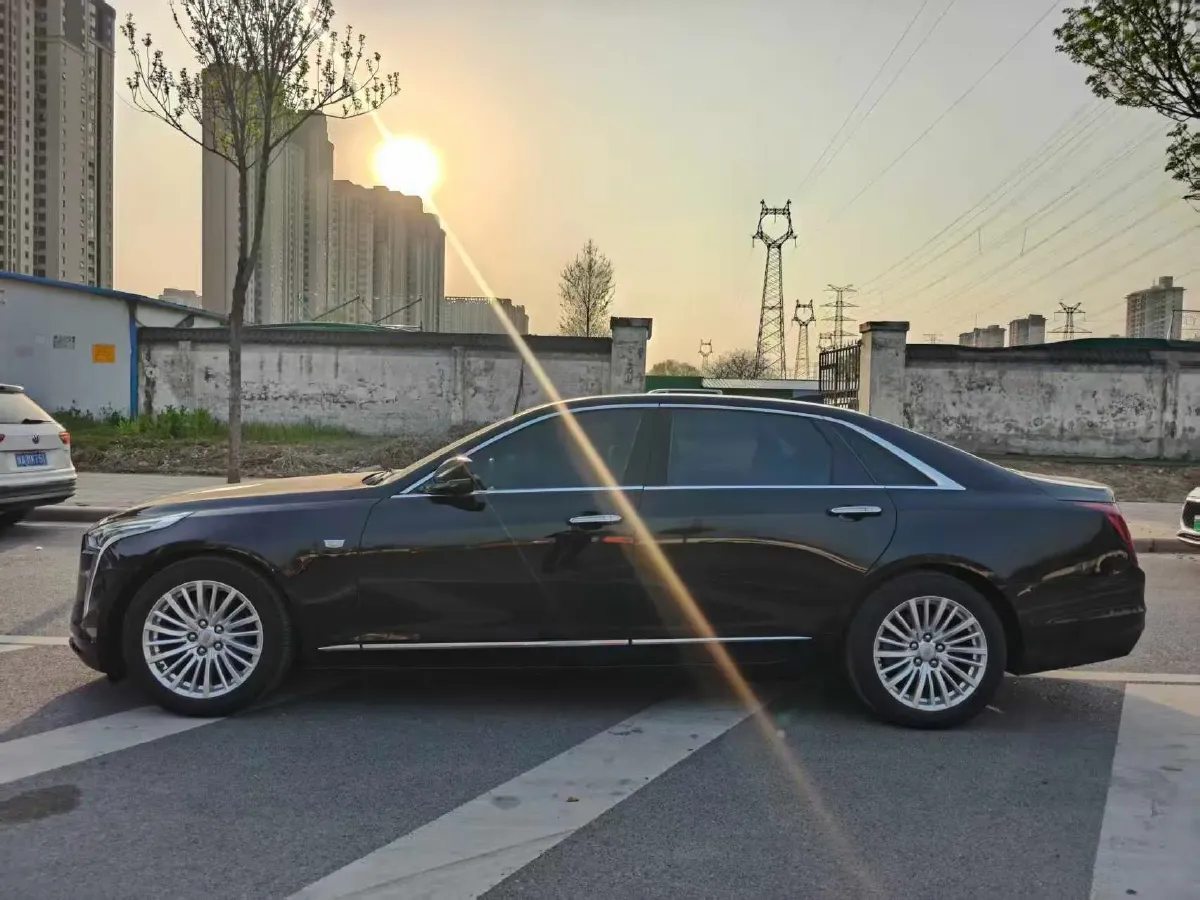 2021 Cadillac CT6 2.0T 237HP L4 10AT,autocango,china used car exporter,china ev exporter,chinese used car exporter,chinese used ev exporter
