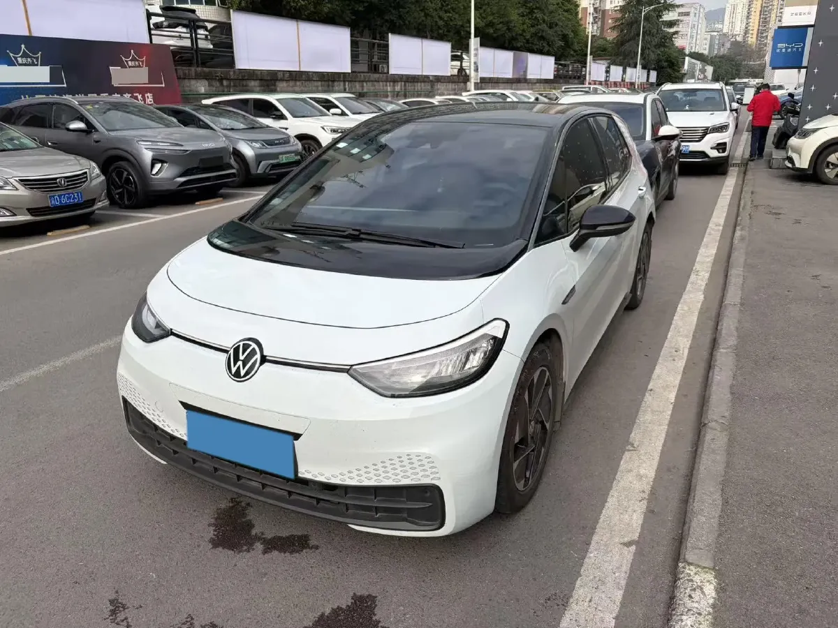 2023 Volkswagen Golf 1.4T 150HP L4 7DCT,autocango,china used car exporter,china ev exporter,chinese used car exporter,chinese used ev exporter