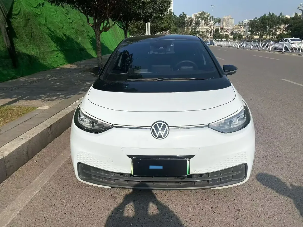 2023 Volkswagen Golf 1.4T 150HP L4 7DCT,autocango,china used car exporter,china ev exporter,chinese used car exporter,chinese used ev exporter