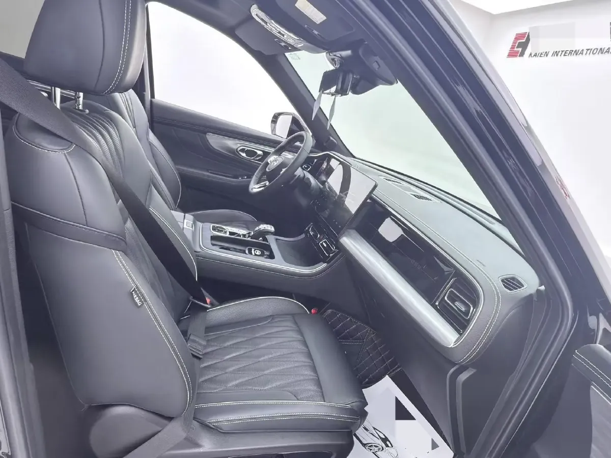 2022 GAC Trumpchi GS8 2.0T 252HP L4 8AT,autocango,china used car exporter,china ev exporter,chinese used car exporter,chinese used ev exporter