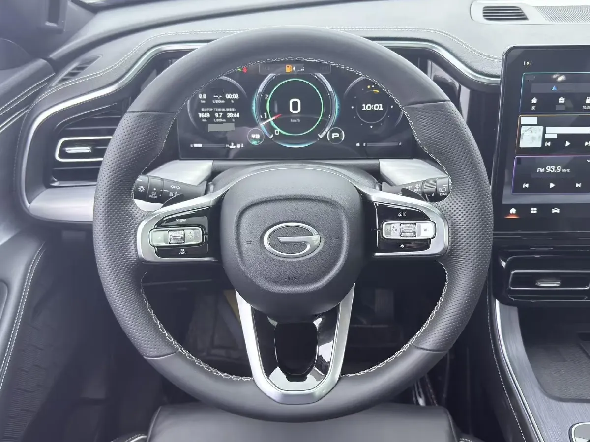 2022 GAC Trumpchi GS8 2.0T 252HP L4 8AT,autocango,china used car exporter,china ev exporter,chinese used car exporter,chinese used ev exporter