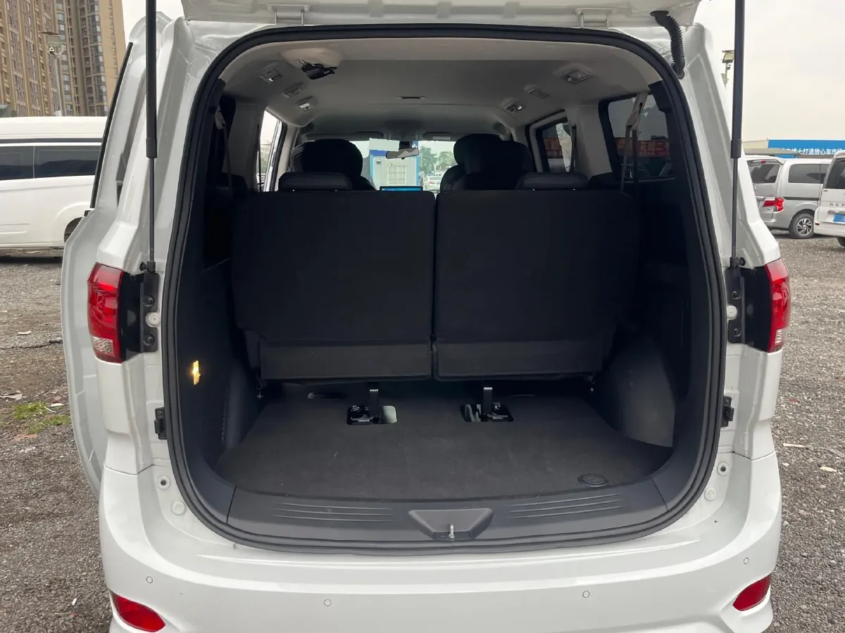 2025 MAXUS G10 2.0L 144HP L4 5MT,autocango,china used car exporter,china ev exporter,chinese used car exporter,chinese used ev exporter