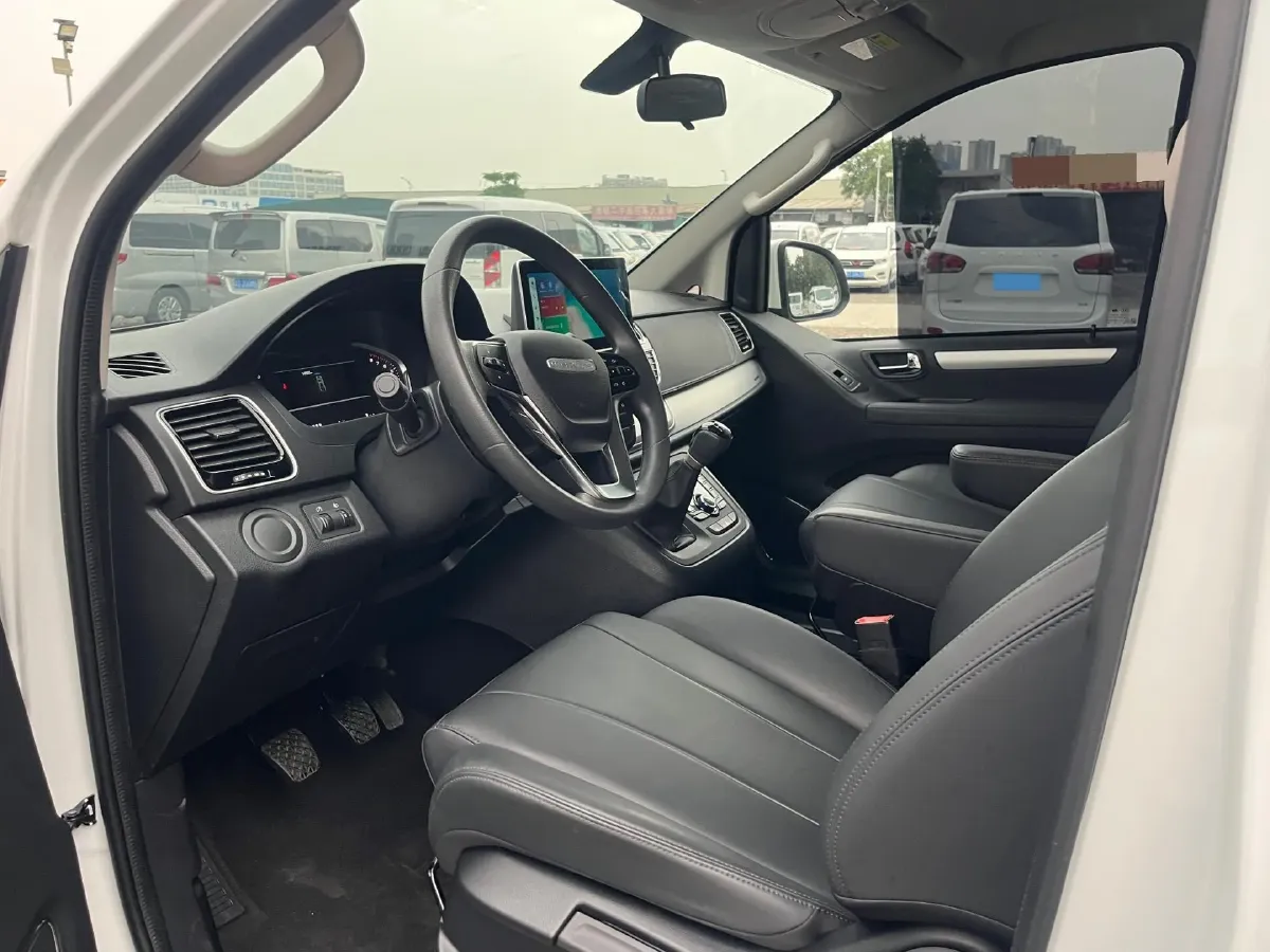 2025 MAXUS G10 2.0L 144HP L4 5MT,autocango,china used car exporter,china ev exporter,chinese used car exporter,chinese used ev exporter