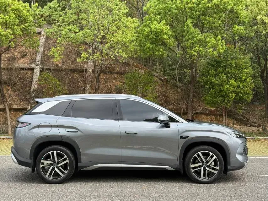 2025 BYD SongL DM-i 1.5L 101HP L4 E-CVT PHEV 18.3KWH,autocango,china used car exporter,china ev exporter,chinese used car exporter,chinese used ev exporter