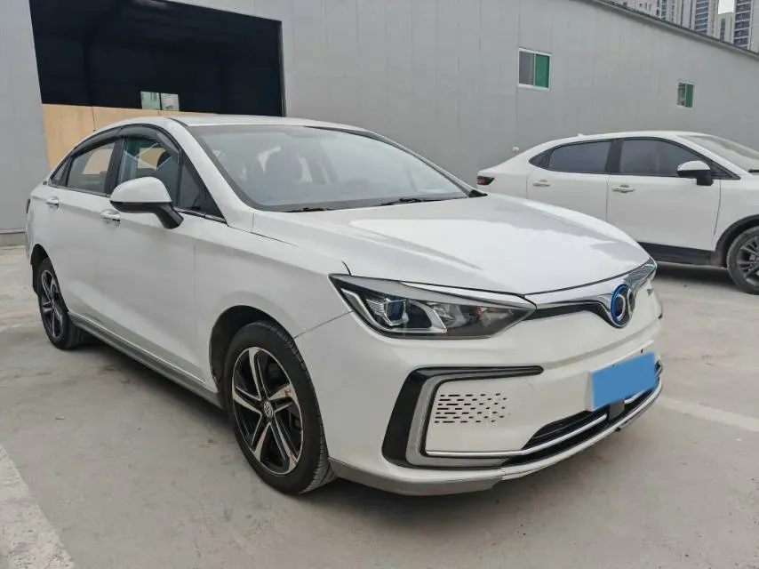 2018 BeiJing Auto EU5 BEV 53.66KWH,autocango,china used car exporter,china ev exporter,chinese used car exporter,chinese used ev exporter