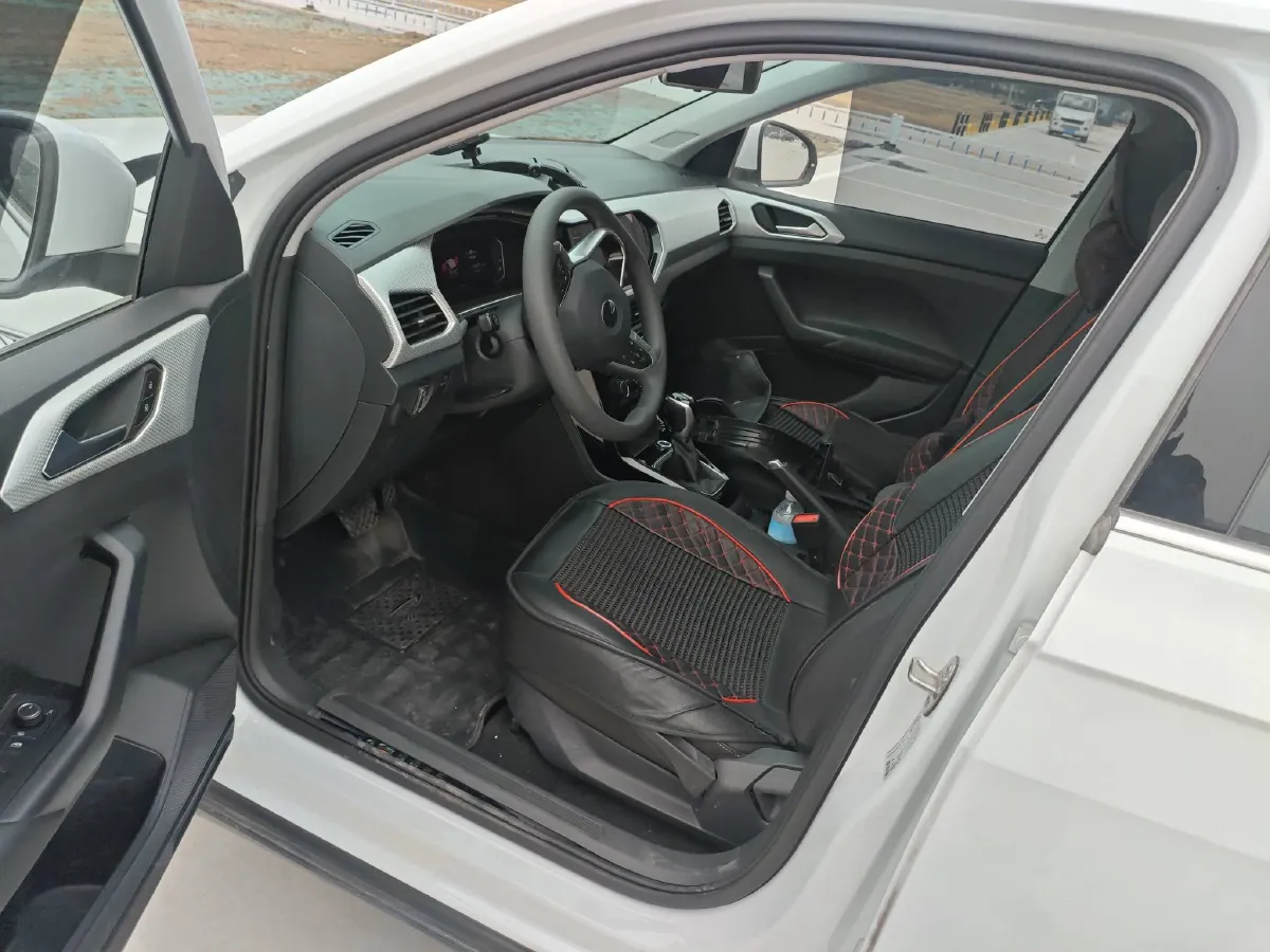 2021 Volkswagen Tacqua 1.5L 113HP L4 6AT,autocango,china used car exporter,china ev exporter,chinese used car exporter,chinese used ev exporter