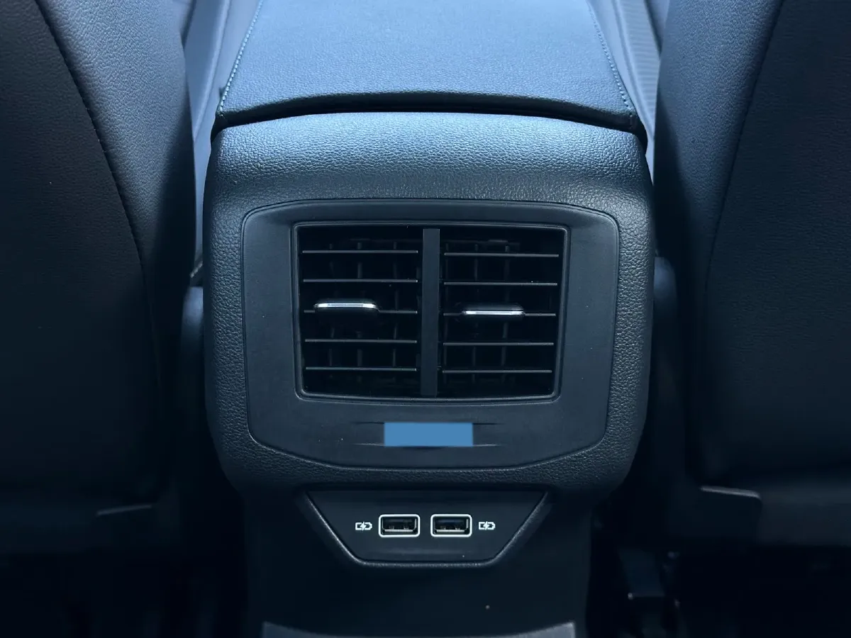 2020 Volkswagen T-Roc 1.4T 150HP L4 7DCT,autocango,china used car exporter,china ev exporter,chinese used car exporter,chinese used ev exporter