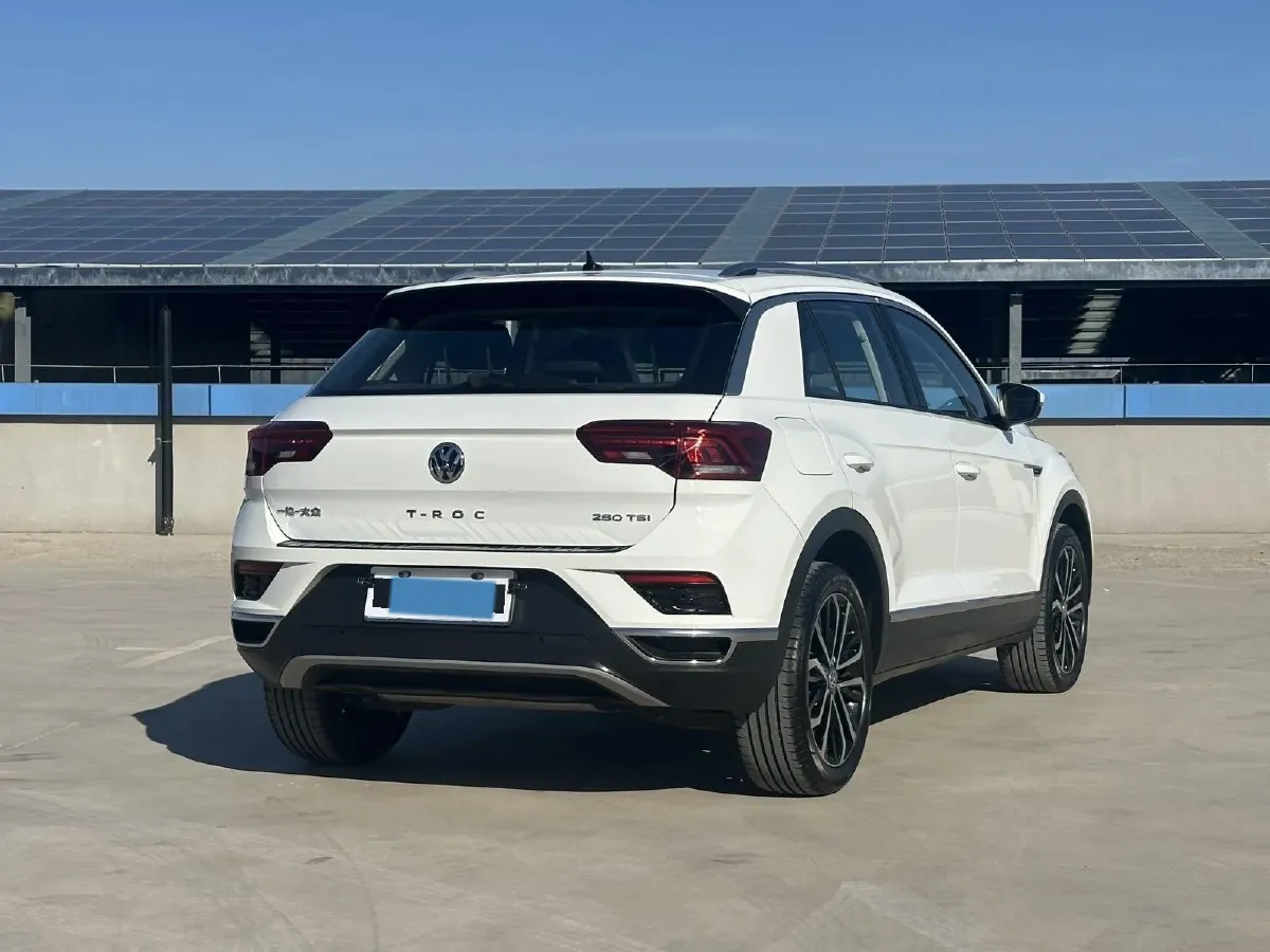 2020 Volkswagen T-Roc 1.4T 150HP L4 7DCT,autocango,china used car exporter,china ev exporter,chinese used car exporter,chinese used ev exporter