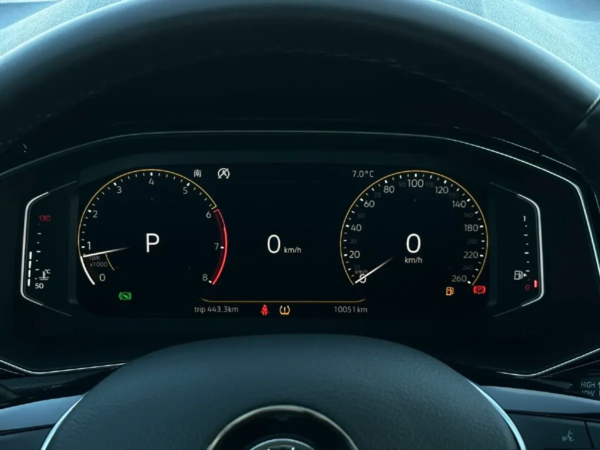 2020 Volkswagen T-Roc 1.4T 150HP L4 7DCT,autocango,china used car exporter,china ev exporter,chinese used car exporter,chinese used ev exporter