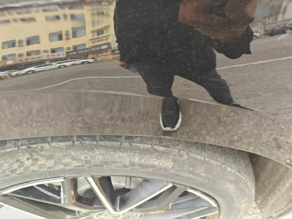 2024 BYD Han 1.5T 139HP L4 E-CVT PHEV 18.316KWH,autocango,china used car exporter,china ev exporter,chinese used car exporter,chinese used ev exporter