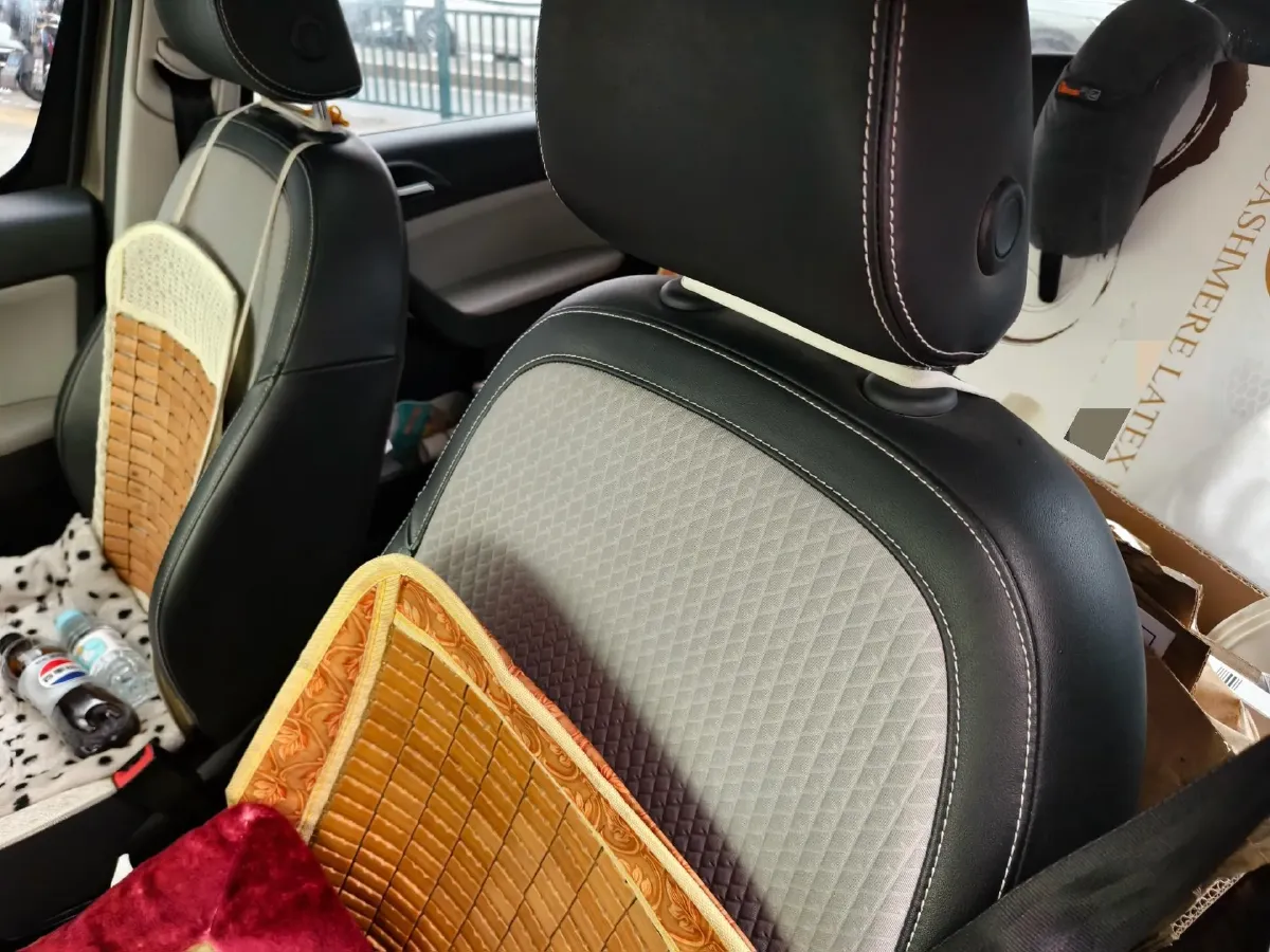 2017 Skoda Yeti 1.4T 150HP L4 7DCT,autocango,china used car exporter,china ev exporter,chinese used car exporter,chinese used ev exporter