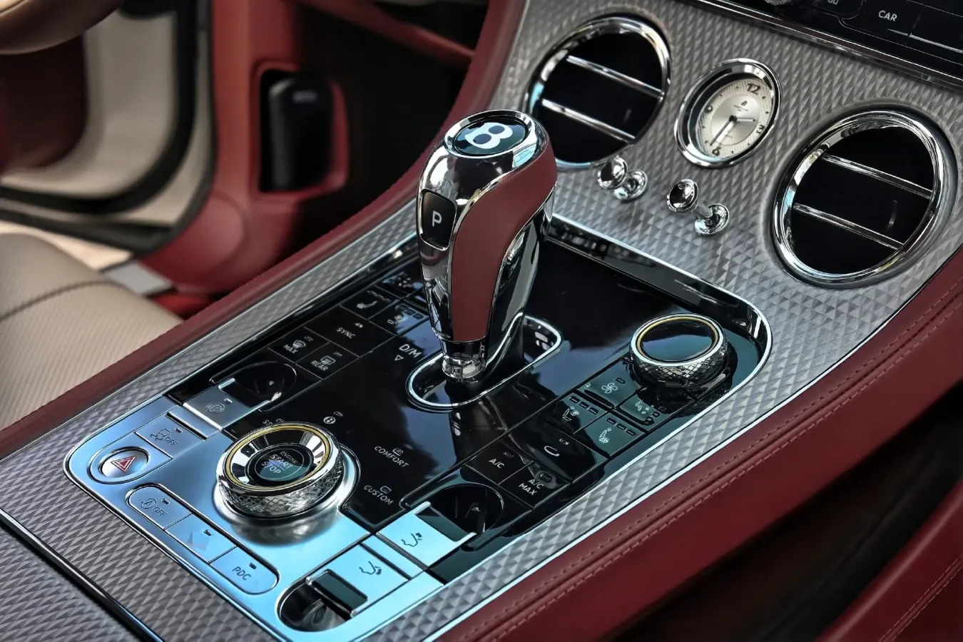 2020 Bentley Continental 4.0T 549HP V8 8DCT,autocango,china used car exporter,china ev exporter,chinese used car exporter,chinese used ev exporter