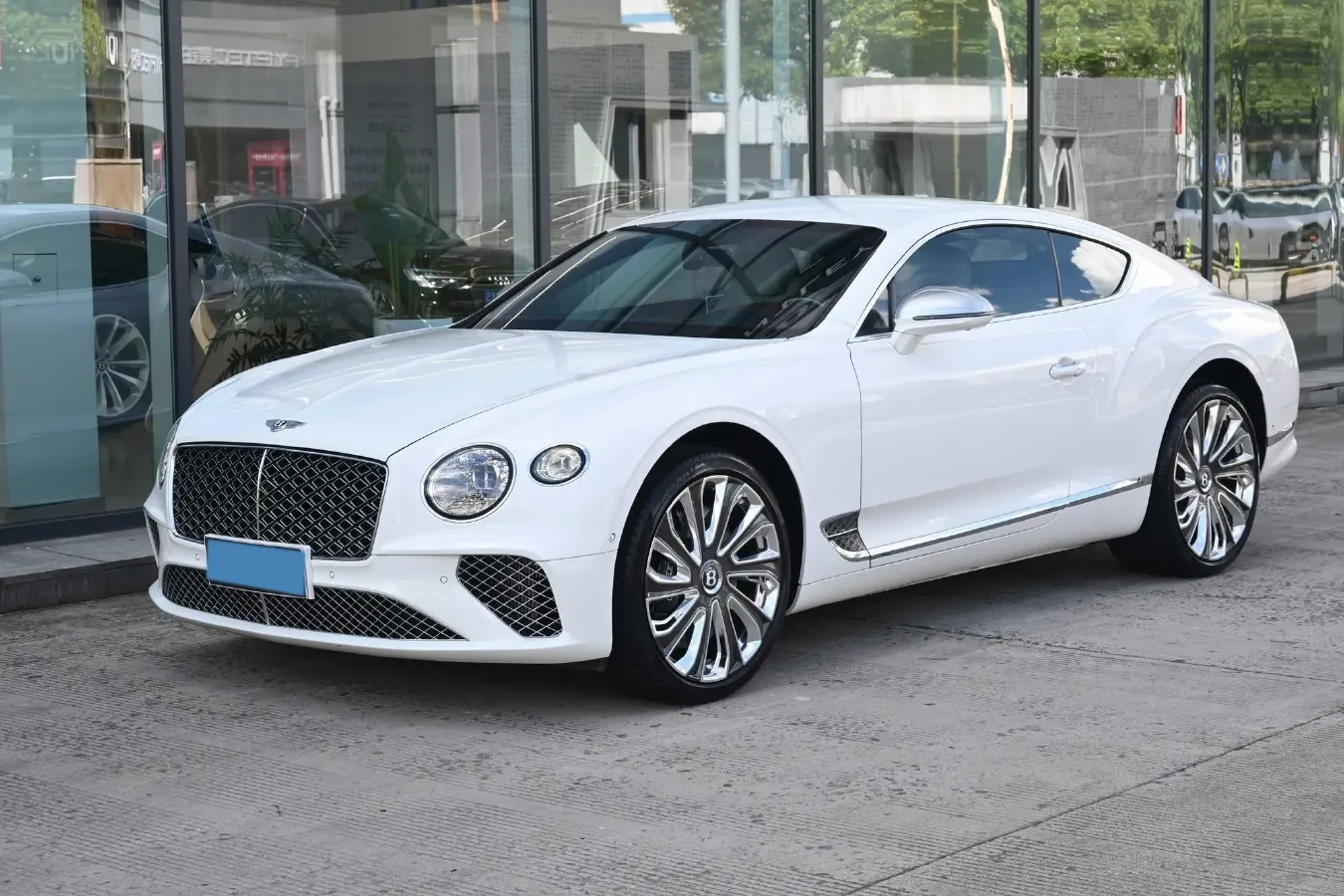 2020 Bentley Continental 4.0T 549HP V8 8DCT,autocango,china used car exporter,china ev exporter,chinese used car exporter,chinese used ev exporter
