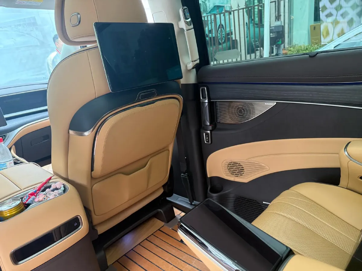 2024 Denza D9 1.5T 139HP L4 E-CVT PHEV 40KWH,autocango,china used car exporter,china ev exporter,chinese used car exporter,chinese used ev exporter