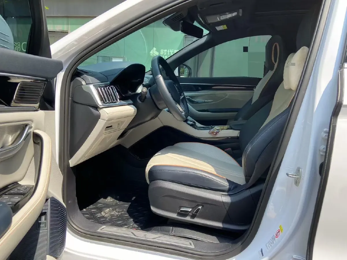 2022 Hyundai Tucson 2.0L 150HP L4 6AT Hybrid,autocango,china used car exporter,china ev exporter,chinese used car exporter,chinese used ev exporter