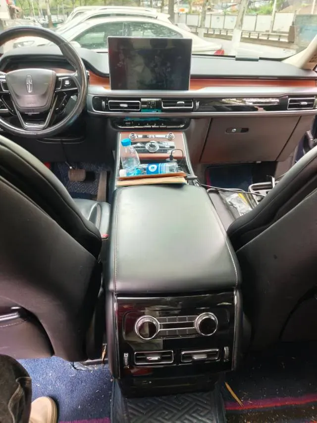 2021 Lincoln Aviator 3.0T 355HP V6 10AT,autocango,china used car exporter,china ev exporter,chinese used car exporter,chinese used ev exporter