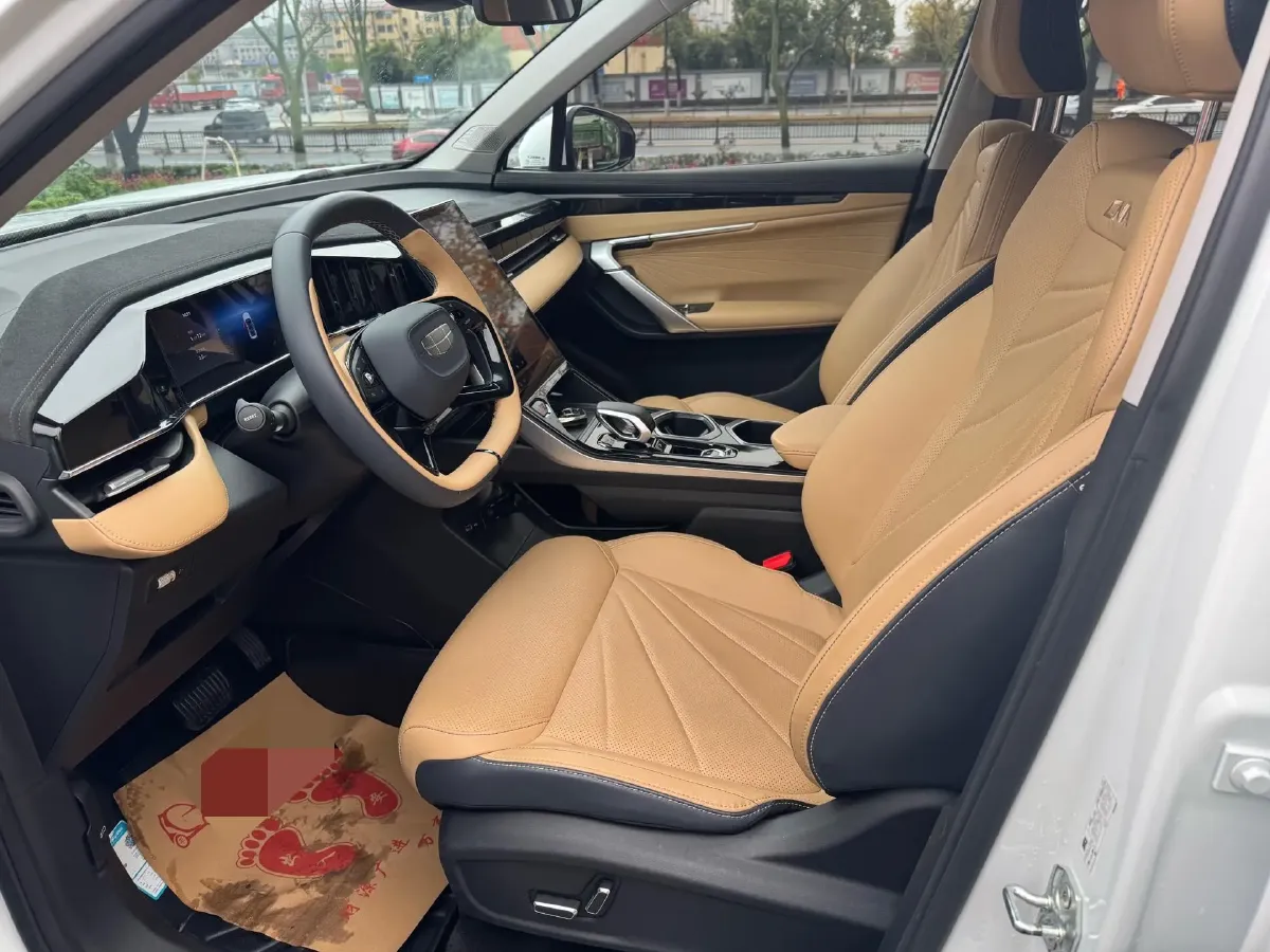 2023 Geely StarRay 1.5T 181HP L4 7DCT,autocango,china used car exporter,china ev exporter,chinese used car exporter,chinese used ev exporter