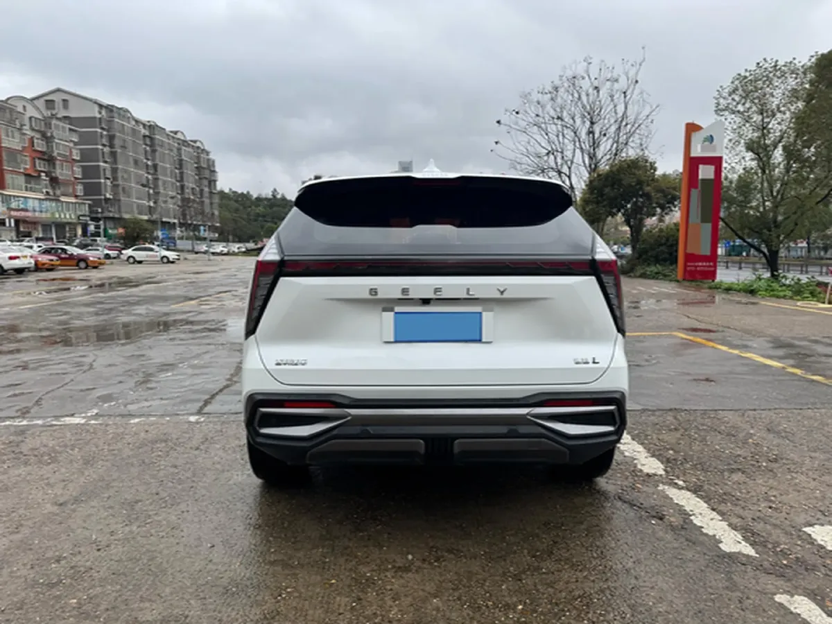 2023 Geely StarRay 1.5T 181HP L4 7DCT,autocango,china used car exporter,china ev exporter,chinese used car exporter,chinese used ev exporter