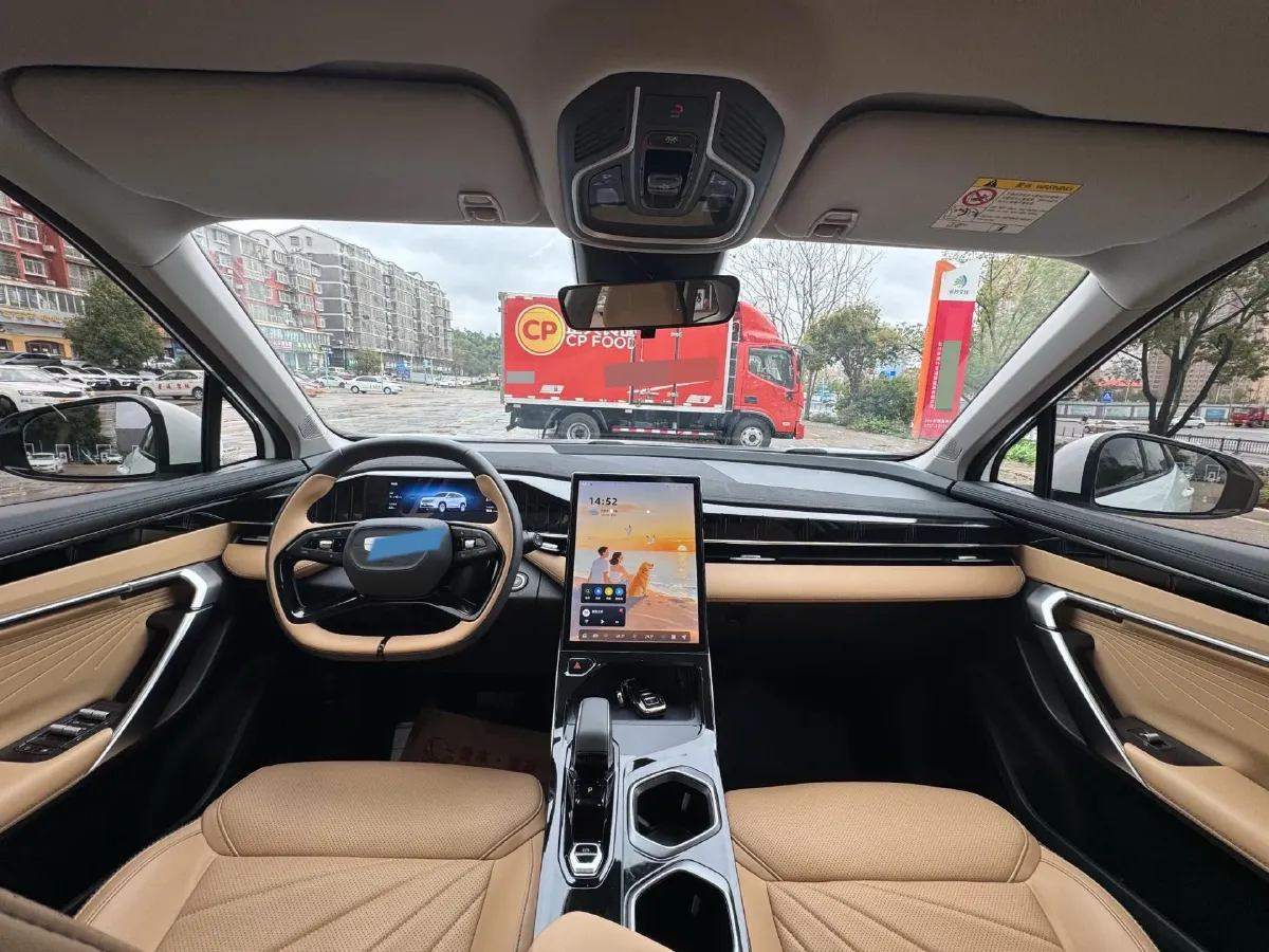 2023 Geely StarRay 1.5T 181HP L4 7DCT,autocango,china used car exporter,china ev exporter,chinese used car exporter,chinese used ev exporter