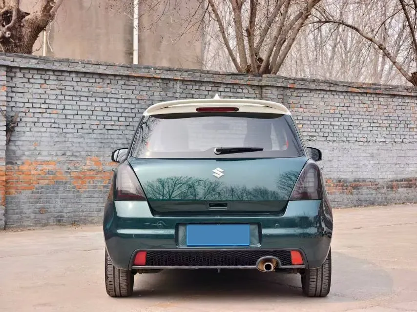 2016 Suzuki Swift 1.5L 103HP L4 4AT,autocango,china used car exporter,china ev exporter,chinese used car exporter,chinese used ev exporter