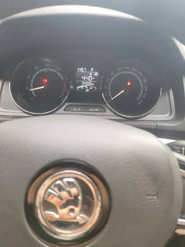 2020 Skoda Kamiq 1.5L 112HP L4 6AT,autocango,china used car exporter,china ev exporter,chinese used car exporter,chinese used ev exporter