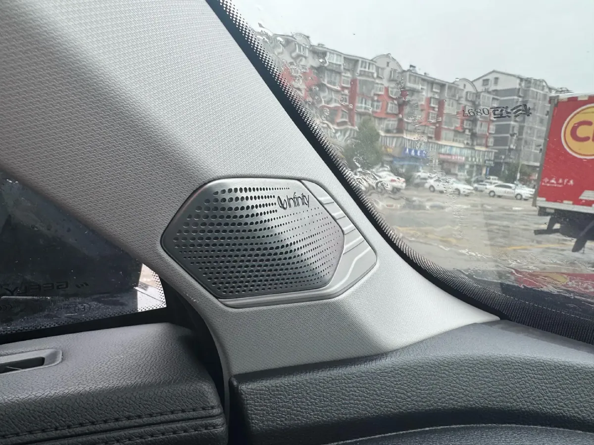 2023 Geely StarRay 1.5T 181HP L4 7DCT,autocango,china used car exporter,china ev exporter,chinese used car exporter,chinese used ev exporter