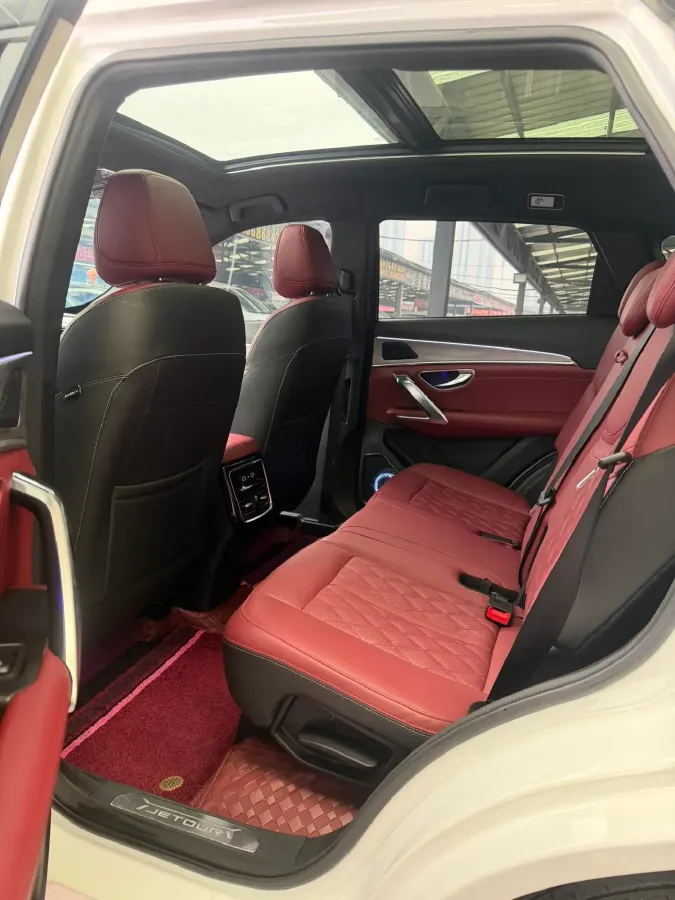 2023 Jetour X70 Plus 1.5T 156HP L4 6DCT,autocango,china used car exporter,china ev exporter,chinese used car exporter,chinese used ev exporter