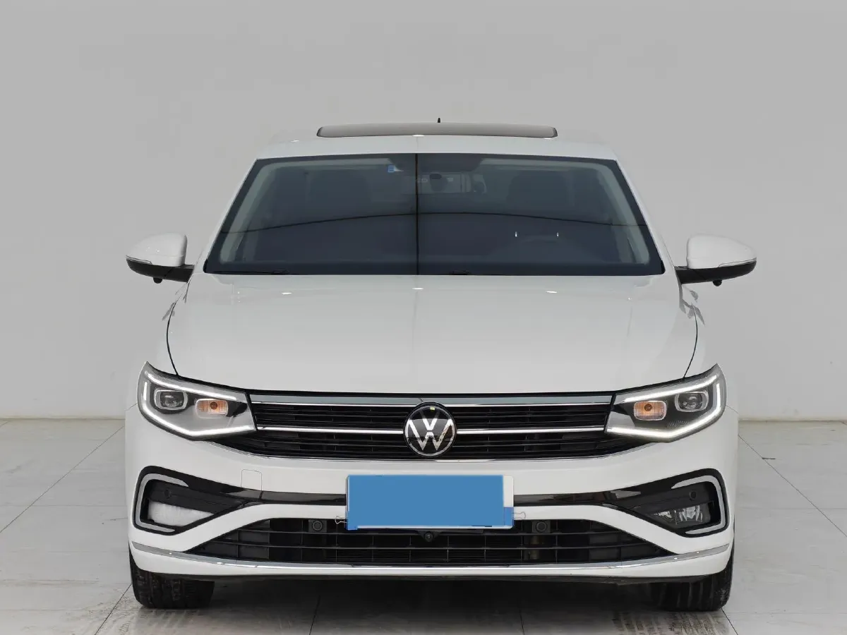 2023 Volkswagen Bora 1.2T 116HP L4 7DCT,autocango,china used car exporter,china ev exporter,chinese used car exporter,chinese used ev exporter