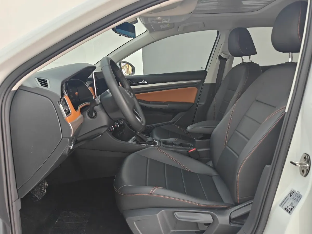 2023 Volkswagen Bora 1.2T 116HP L4 7DCT,autocango,china used car exporter,china ev exporter,chinese used car exporter,chinese used ev exporter