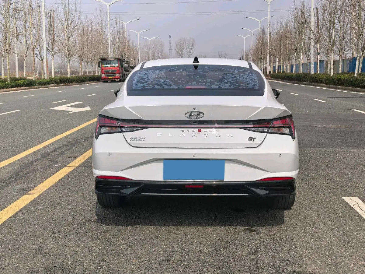 2021 Hyundai Elantra 1.5L 115HP L4 CVT,autocango,china used car exporter,china ev exporter,chinese used car exporter,chinese used ev exporter