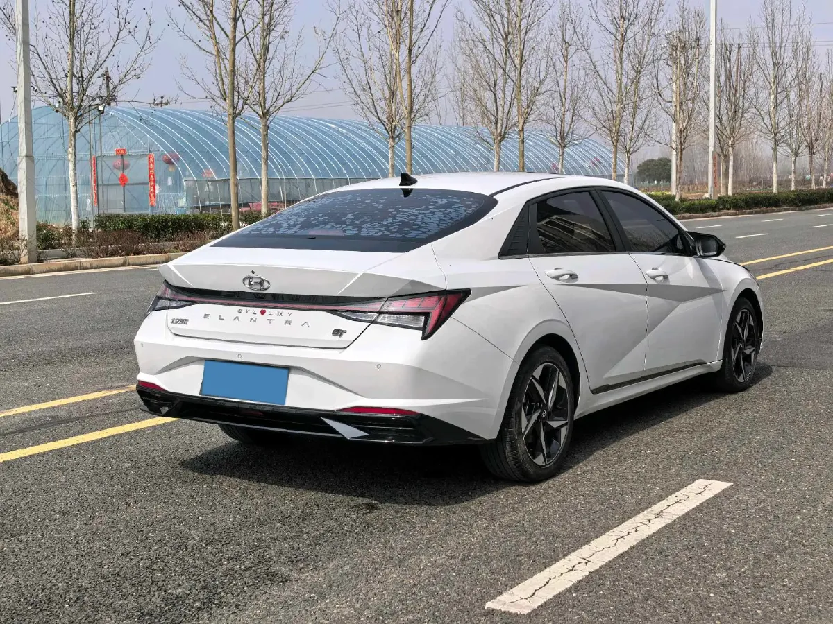 2021 Hyundai Elantra 1.5L 115HP L4 CVT,autocango,china used car exporter,china ev exporter,chinese used car exporter,chinese used ev exporter