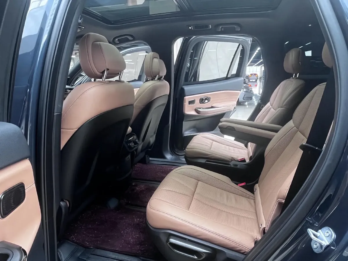 2022 NIO ES8 BEV 100KWH,autocango,china used car exporter,china ev exporter,chinese used car exporter,chinese used ev exporter