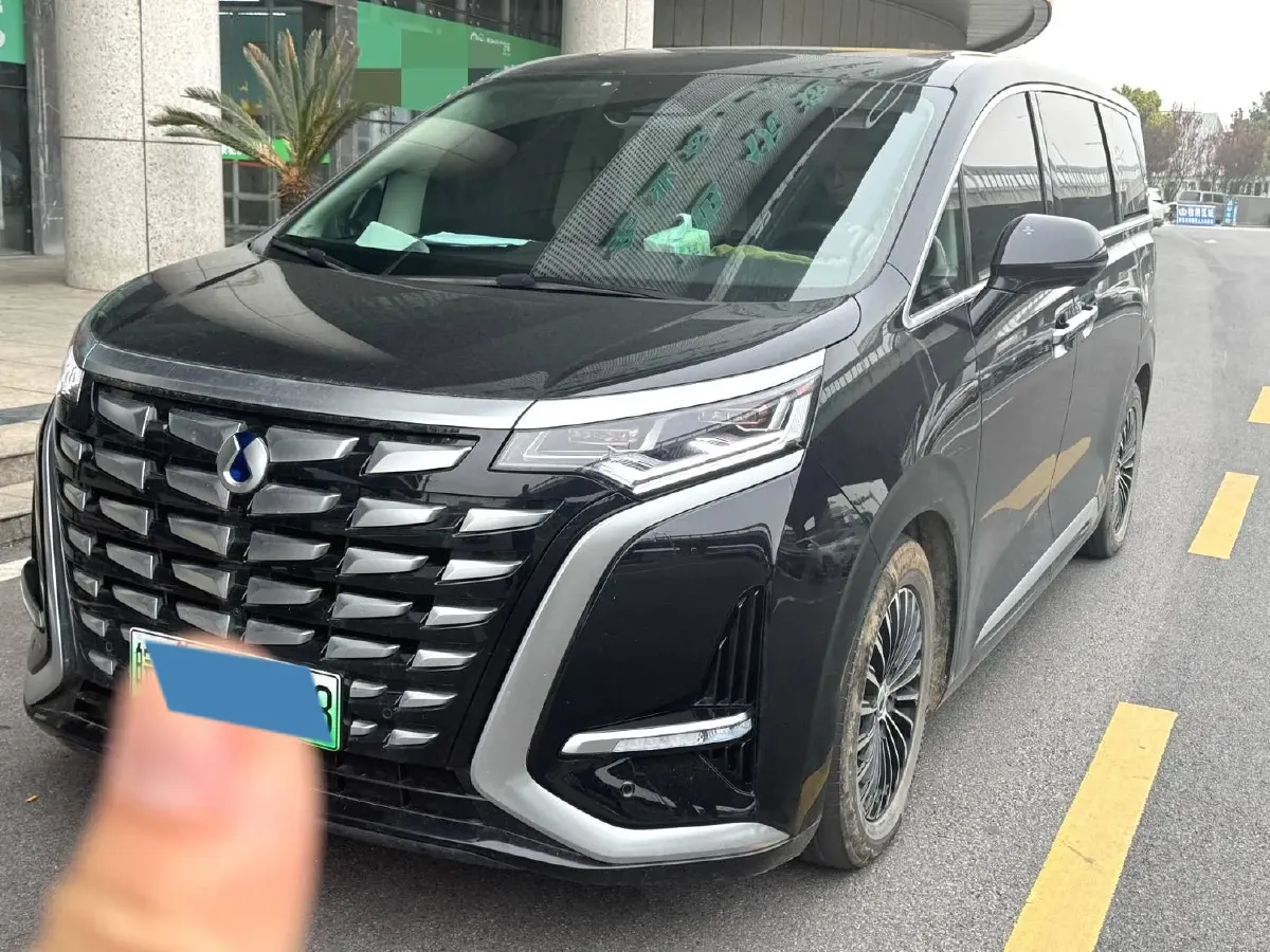 2024 Denza D9 1.5T 139HP L4 E-CVT PHEV 40KWH,autocango,china used car exporter,china ev exporter,chinese used car exporter,chinese used ev exporter