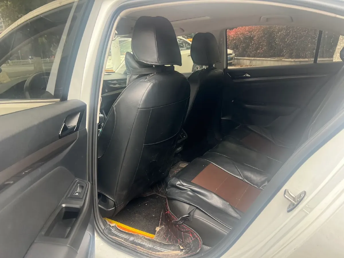 2021 Volkswagen Bora 1.5L 113HP L4 6AT,autocango,china used car exporter,china ev exporter,chinese used car exporter,chinese used ev exporter