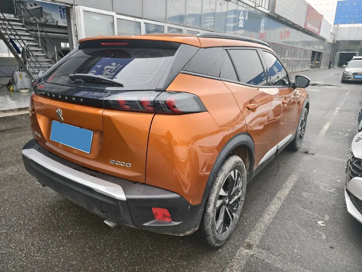2022 Peugeot 2008 1.2T 136HP L3 6DCT,autocango,china used car exporter,china ev exporter,chinese used car exporter,chinese used ev exporter