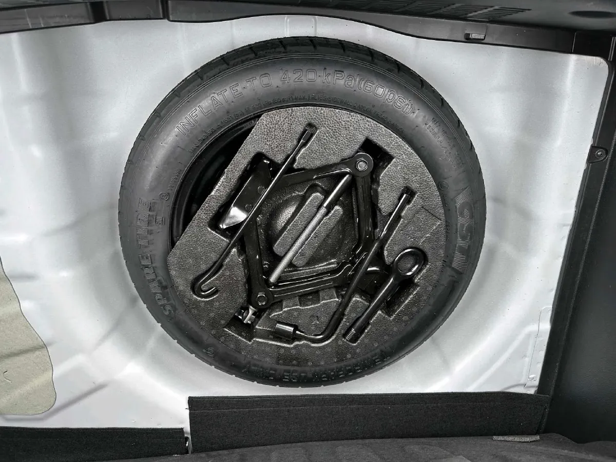 2021 Kia KX1 1.4L 100HP L4 CVT,autocango,china used car exporter,china ev exporter,chinese used car exporter,chinese used ev exporter