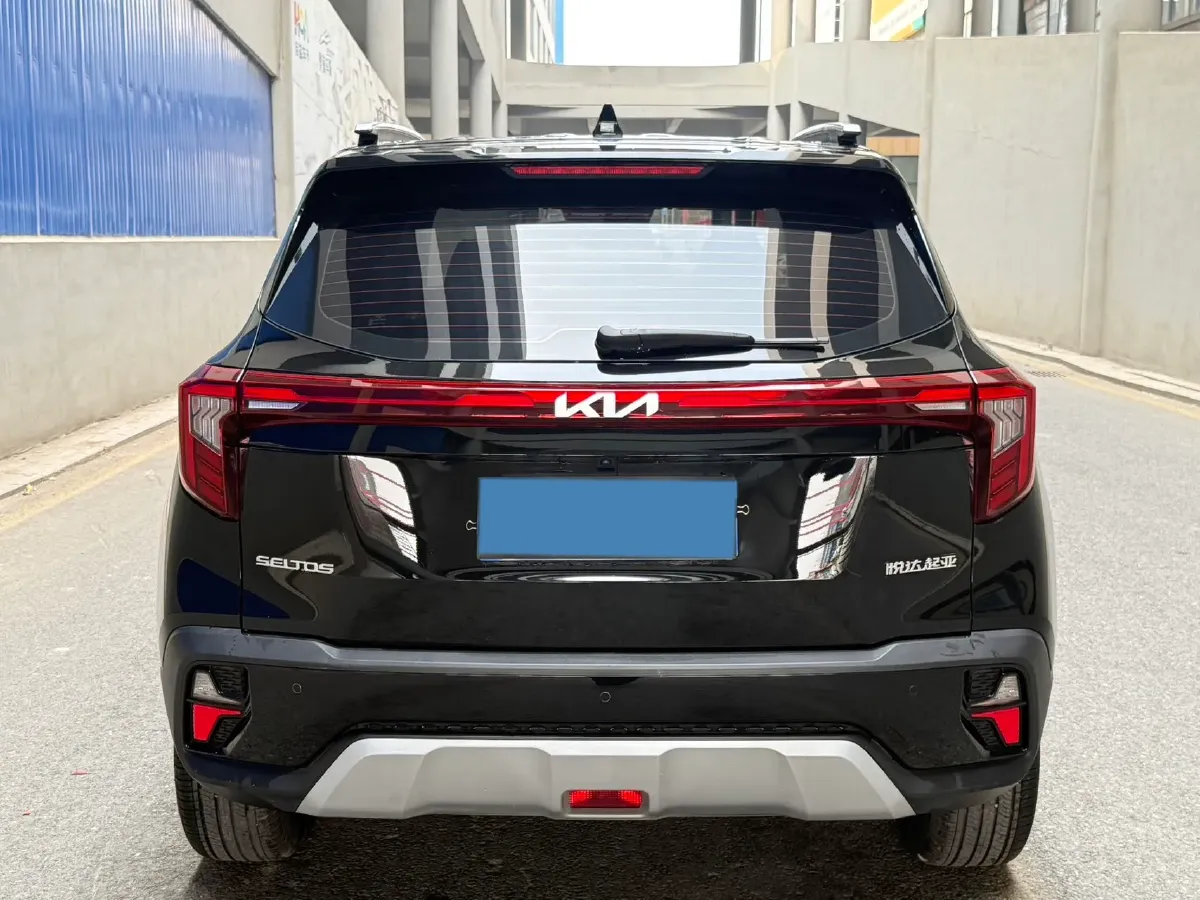 2023 Kia Seltos 1.5L 115HP L4 CVT,autocango,china used car exporter,china ev exporter,chinese used car exporter,chinese used ev exporter