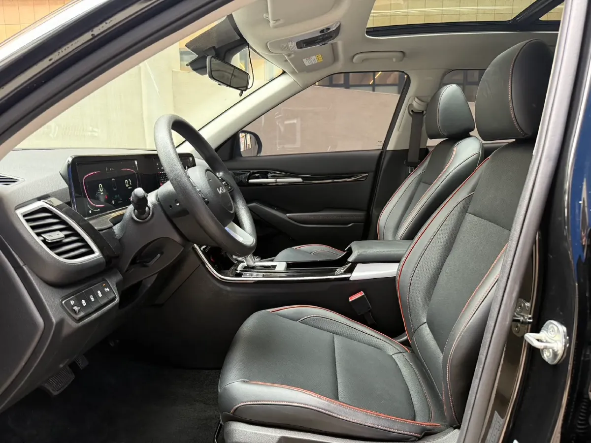 2023 Kia Seltos 1.5L 115HP L4 CVT,autocango,china used car exporter,china ev exporter,chinese used car exporter,chinese used ev exporter